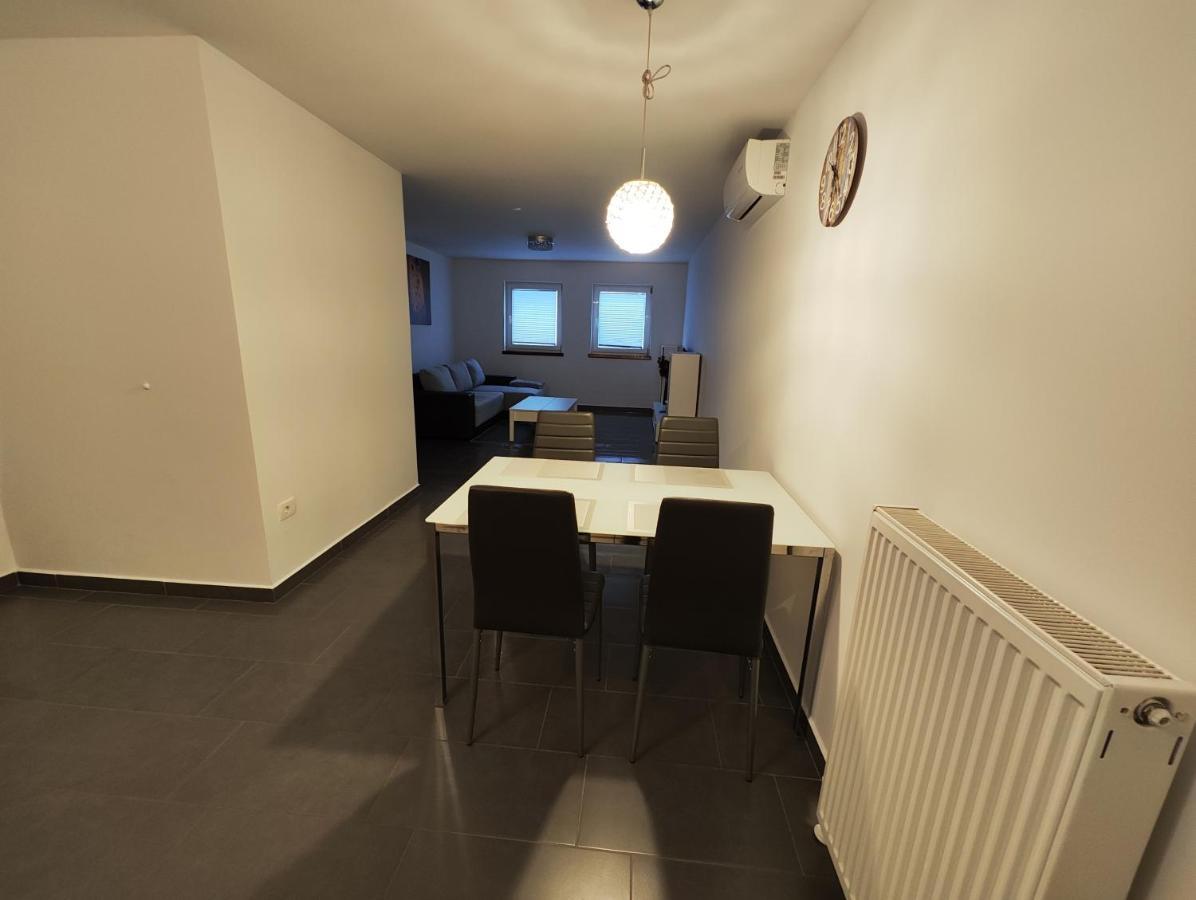 Goriska Apartments Ajdovščina Esterno foto