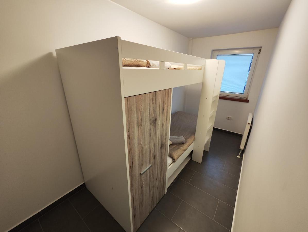 Goriska Apartments Ajdovščina Esterno foto