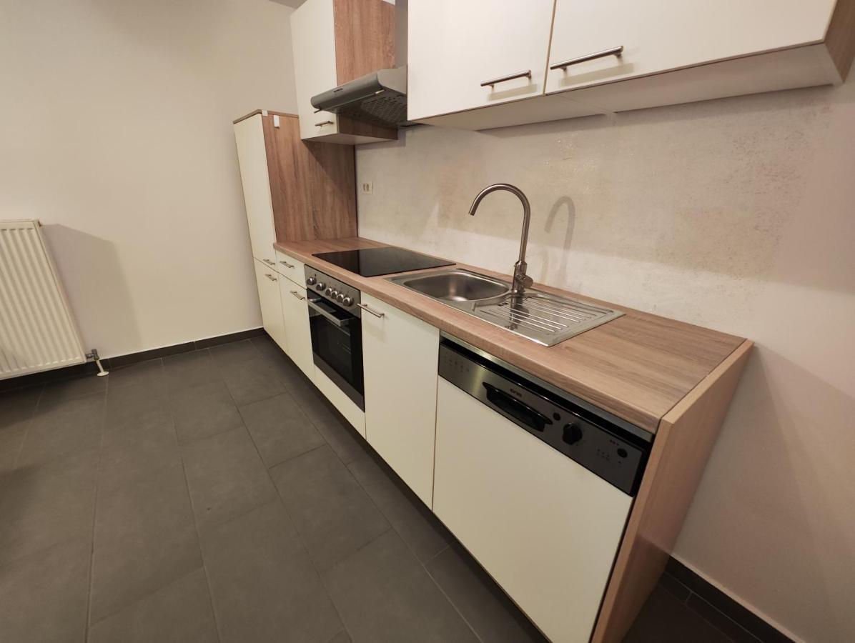 Goriska Apartments Ajdovščina Esterno foto
